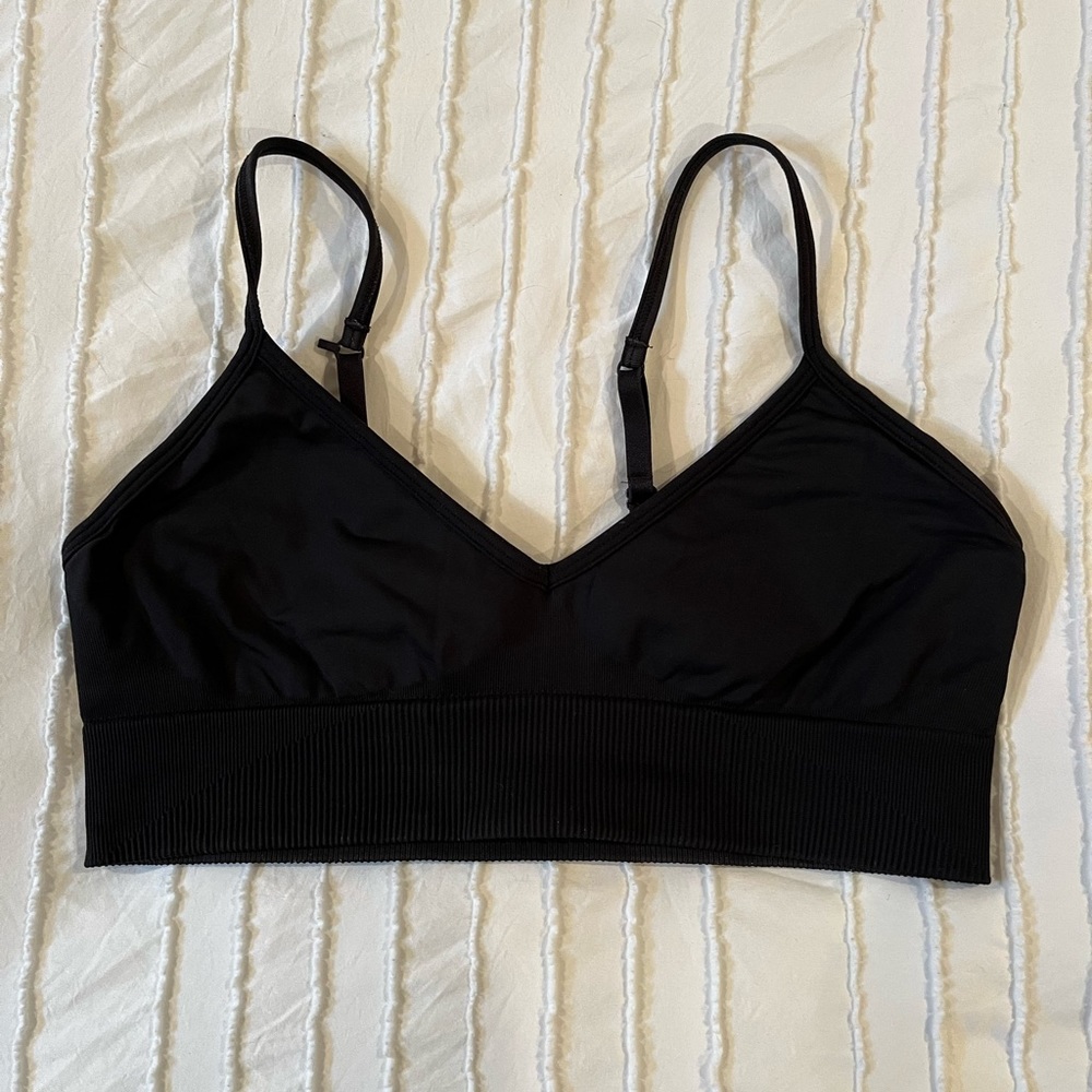 Lululemon ebb to street bra a/b cup